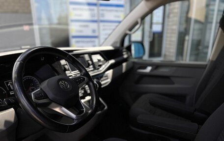 Volkswagen Caravelle T6 рестайлинг, 2020 год, 4 499 000 рублей, 10 фотография