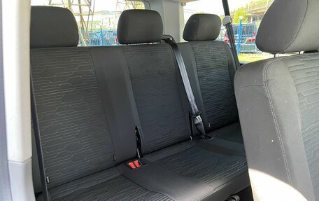 Volkswagen Caravelle T6 рестайлинг, 2020 год, 4 499 000 рублей, 14 фотография