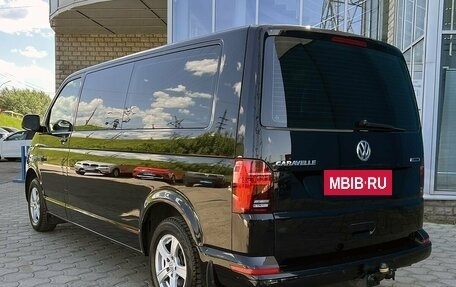 Volkswagen Caravelle T6 рестайлинг, 2020 год, 4 499 000 рублей, 3 фотография