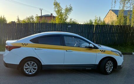 Hyundai Solaris II рестайлинг, 2017 год, 1 030 000 рублей, 9 фотография