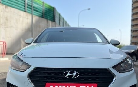 Hyundai Solaris II рестайлинг, 2017 год, 1 030 000 рублей, 5 фотография