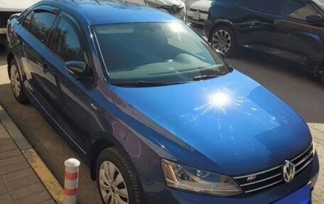 Volkswagen Jetta VI, 2018 год, 1 650 000 рублей, 2 фотография