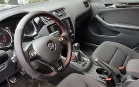 Volkswagen Jetta VI, 2018 год, 1 650 000 рублей, 7 фотография