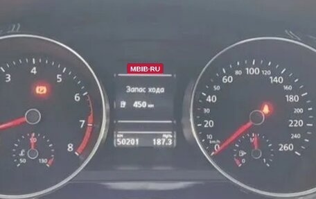 Volkswagen Jetta VI, 2018 год, 1 650 000 рублей, 6 фотография