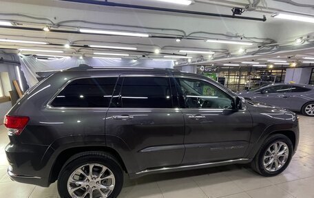 Jeep Grand Cherokee, 2019 год, 4 750 000 рублей, 7 фотография