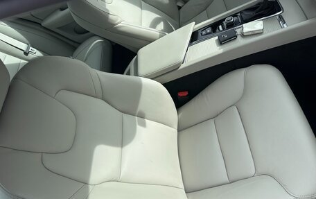 Volvo S60 III, 2020 год, 3 300 000 рублей, 32 фотография