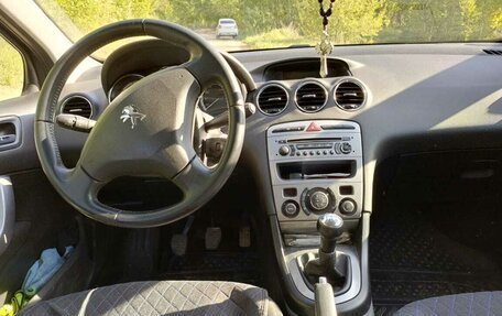Peugeot 408 I рестайлинг, 2012 год, 550 000 рублей, 4 фотография