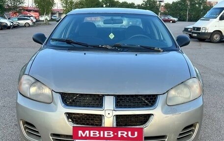 Dodge Stratus II, 2004 год, 240 000 рублей, 2 фотография
