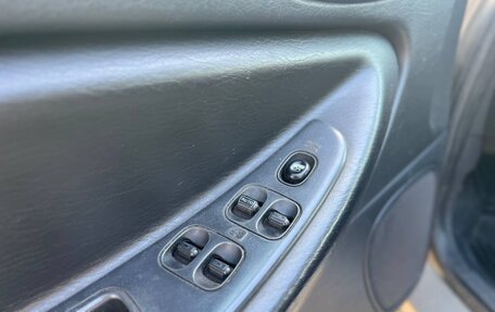 Dodge Stratus II, 2004 год, 240 000 рублей, 16 фотография