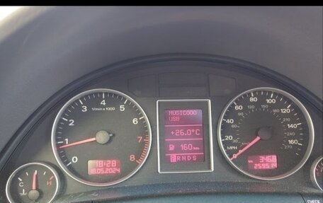Audi A4, 2006 год, 700 000 рублей, 10 фотография