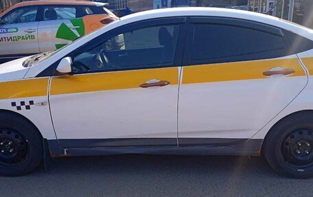 Hyundai Solaris II рестайлинг, 2014 год, 465 000 рублей, 12 фотография