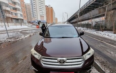 Toyota Highlander III, 2011 год, 2 250 000 рублей, 1 фотография