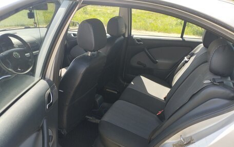 Skoda Octavia IV, 2005 год, 400 000 рублей, 15 фотография