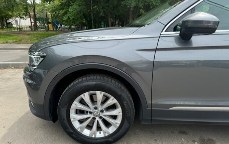 Volkswagen Tiguan II, 2019 год, 3 200 000 рублей, 5 фотография