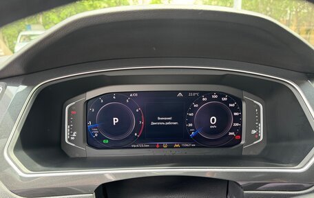 Volkswagen Tiguan II, 2019 год, 3 200 000 рублей, 8 фотография