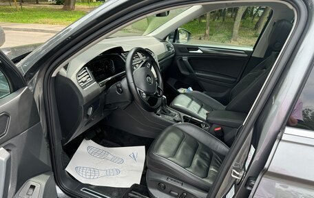 Volkswagen Tiguan II, 2019 год, 3 200 000 рублей, 7 фотография
