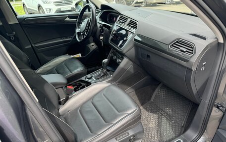 Volkswagen Tiguan II, 2019 год, 3 200 000 рублей, 13 фотография