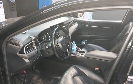 Toyota Camry, 2019 год, 2 547 000 рублей, 6 фотография