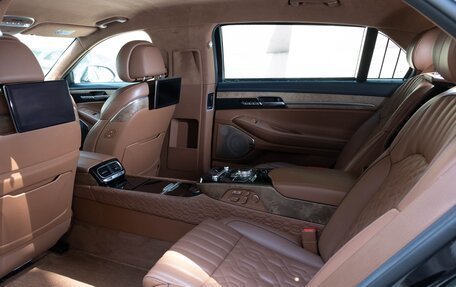 Genesis G90 I рестайлинг, 2020 год, 6 000 000 рублей, 9 фотография