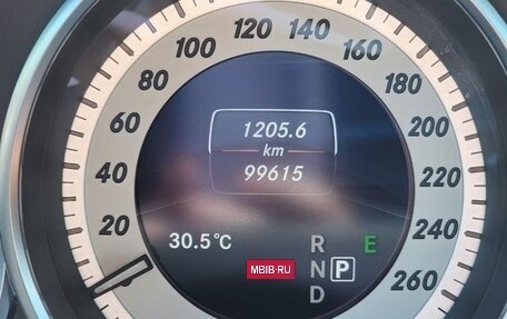 Mercedes-Benz CLS, 2015 год, 3 000 000 рублей, 15 фотография
