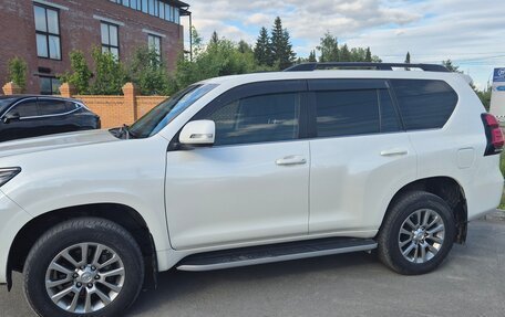 Toyota Land Cruiser Prado 150 рестайлинг 2, 2018 год, 4 800 000 рублей, 7 фотография