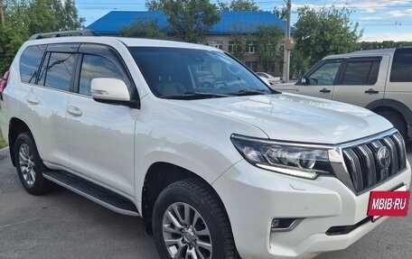 Toyota Land Cruiser Prado 150 рестайлинг 2, 2018 год, 4 800 000 рублей, 2 фотография