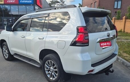 Toyota Land Cruiser Prado 150 рестайлинг 2, 2018 год, 4 800 000 рублей, 6 фотография