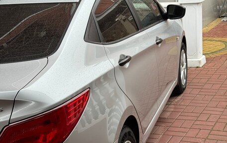 Hyundai Solaris II рестайлинг, 2014 год, 1 127 000 рублей, 2 фотография