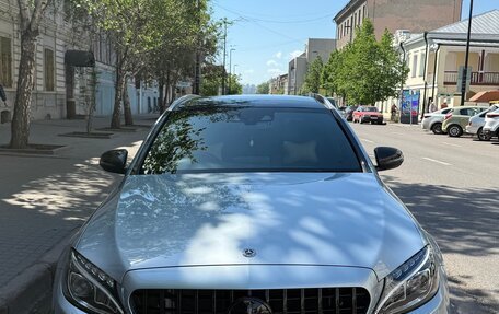 Mercedes-Benz C-Класс, 2018 год, 2 500 000 рублей, 9 фотография