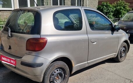 Toyota Yaris I рестайлинг, 2003 год, 270 000 рублей, 7 фотография