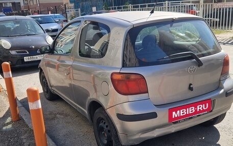 Toyota Yaris I рестайлинг, 2003 год, 270 000 рублей, 5 фотография
