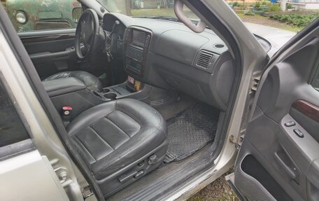 Ford Explorer III, 2005 год, 780 000 рублей, 6 фотография