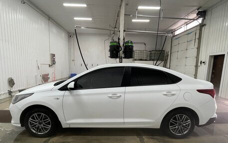 Hyundai Solaris II рестайлинг, 2020 год, 1 350 000 рублей, 7 фотография