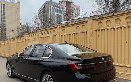 BMW 7 серия, 2019 год, 6 250 000 рублей, 3 фотография