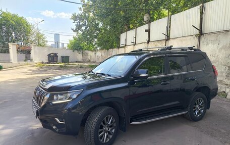 Toyota Land Cruiser Prado 150 рестайлинг 2, 2019 год, 3 300 000 рублей, 3 фотография