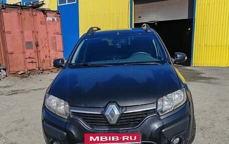 Renault Sandero II рестайлинг, 2014 год, 900 000 рублей, 2 фотография