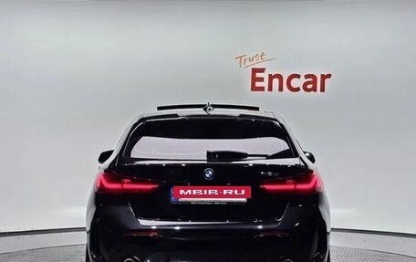 BMW 1 серия, 2021 год, 2 230 000 рублей, 4 фотография