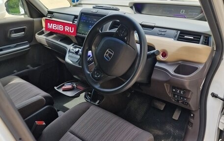 Honda Freed II, 2019 год, 1 570 000 рублей, 9 фотография