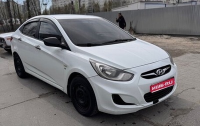 Hyundai Solaris II рестайлинг, 2012 год, 630 000 рублей, 1 фотография