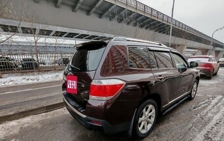 Toyota Highlander III, 2011 год, 2 250 000 рублей, 8 фотография