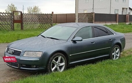 Audi A8, 2004 год, 1 100 000 рублей, 2 фотография