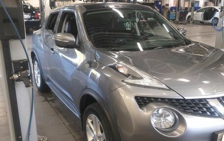 Nissan Juke II, 2010 год, 1 050 000 рублей, 2 фотография