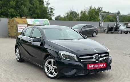 Mercedes-Benz A-Класс, 2014 год, 1 750 000 рублей, 2 фотография