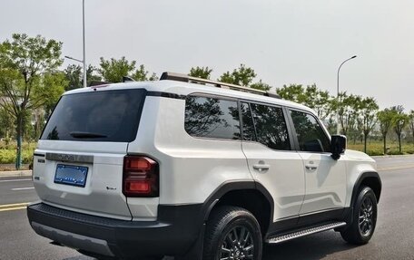 Toyota Land Cruiser Prado, 2025 год, 8 940 000 рублей, 5 фотография