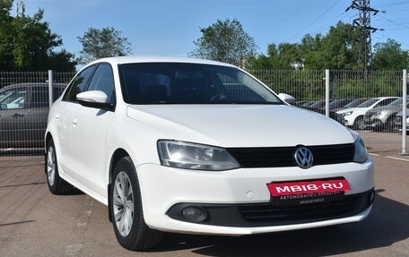 Volkswagen Jetta VI, 2012 год, 950 000 рублей, 2 фотография