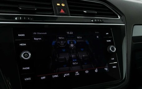 Volkswagen Tiguan II, 2019 год, 1 800 000 рублей, 11 фотография