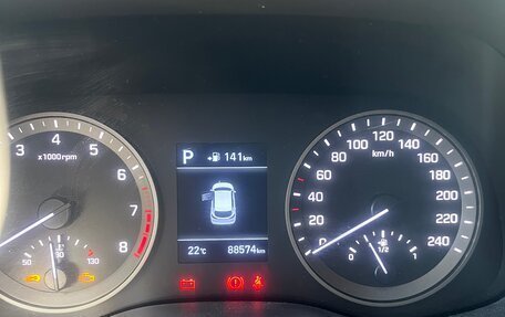 Hyundai Tucson III, 2020 год, 2 300 000 рублей, 2 фотография