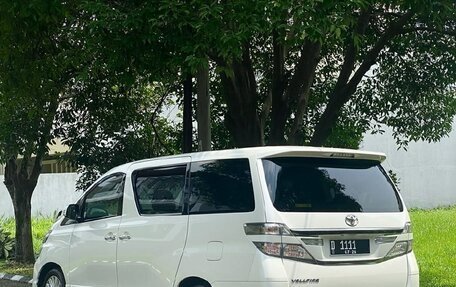 Toyota Vellfire I, 2013 год, 2 150 000 рублей, 5 фотография