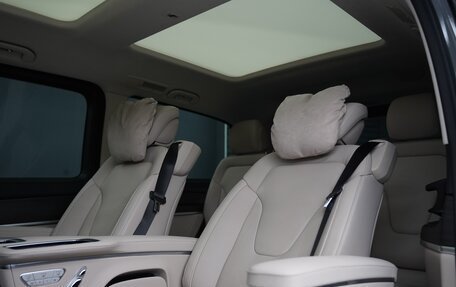 Mercedes-Benz V-Класс, 2025 год, 16 500 000 рублей, 29 фотография