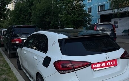 Mercedes-Benz A-Класс, 2018 год, 2 100 000 рублей, 11 фотография